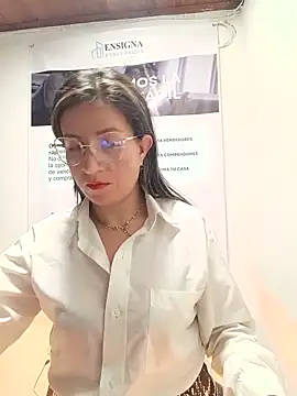 Valentina--1 online show from May 2026 09:59:01 AM