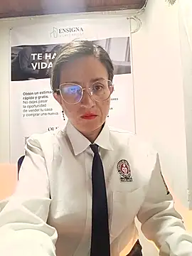 Valentina--1 online show from May 2026 10:22:02 AM