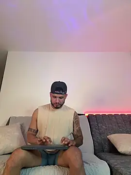 AUSTINN TORRES online show from March 2026 12:59:02 AM