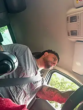 AUSTINN TORRES online show from March 2026 03:01:01 PM