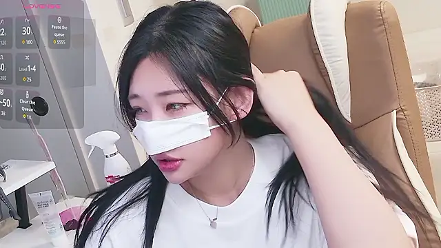 Milk Sola online show from June 2026 02:43:02 PM