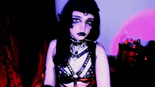 Yueeclipsa online show from February 2026 05:06:02 AM