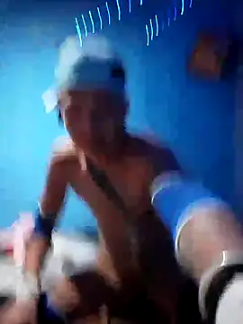 Snapshot of Ojitosbrrr chatting on November 2025 02:54:01 AM Ojitosbrrr online show from November 2025 02:54:01 AM