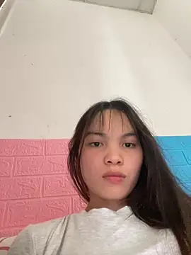 Snapshot of Tina_x chatting on December 2025 03:49:02 AM Tina x online show from December 2025 03:49:02 AM