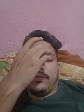 Snapshot of indoregigolo chatting on November 2025 09:29:01 AM indoregigolo online show from November 2025 09:29:01 AM