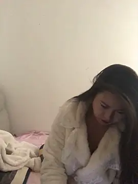 jingxiulove online show from October 2025 03:01:02 AM