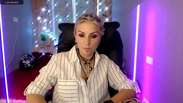 Sweet-n-Strong online show from November 2025 01:22:04 PM