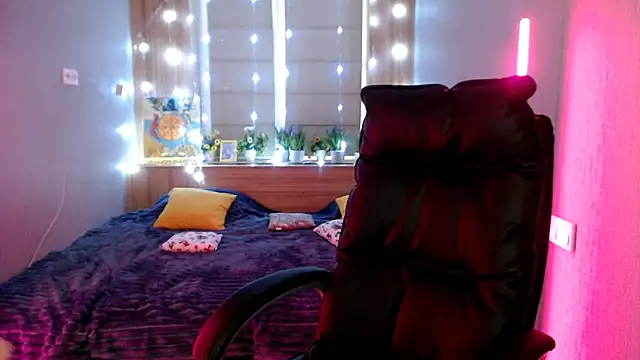 Sweet-n-Strong online show from December 2025 12:35:02 PM