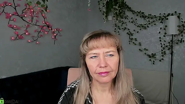 Carla Vogue online show from December 2025 10:53:01 AM