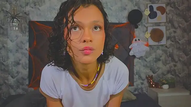 Indi rave online show from October 2025 01:37:01 PM