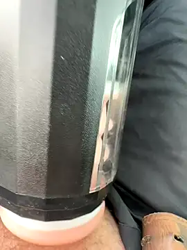 Snapshot of Quickcum2201 chatting on December 2025 07:53:02 PM Quickcum2201 online show from December 2025 07:53:02 PM