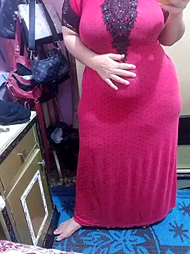 Mama Queeen online show from November 2025 04:22:02 AM