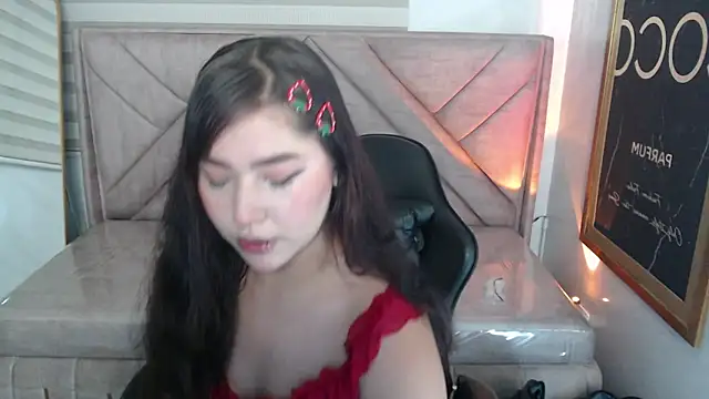 Afrodita Wild v online show from April 2026 01:24:02 PM