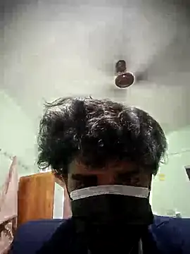 Snapshot of kriZ08 chatting on October 2025 11:14:02 AM kriZ08 online show from October 2025 11:14:02 AM