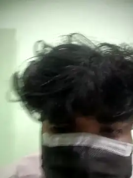 Snapshot of kriZ08 chatting on October 2025 04:52:01 PM kriZ08 online show from October 2025 04:52:01 PM