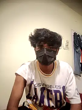 Snapshot of kriZ08 chatting on November 2025 07:08:02 AM kriZ08 online show from November 2025 07:08:02 AM