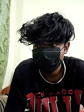 kriZ08 online show from February 2026 03:47:02 AM