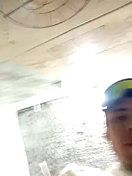 robinhd1234 online show from January 2026 11:18:01 PM