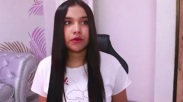 Isabelle Lane online show from March 2026 12:45:01 PM