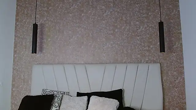 AliceSmity  online show from April 2026 11:29:02 AM