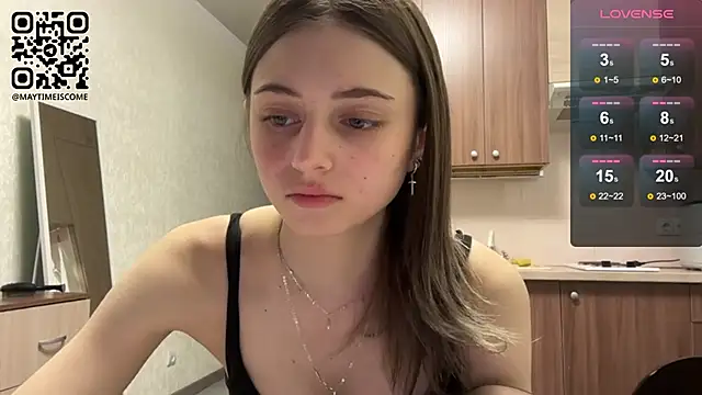 AidaGloshen online show from April 2026 04:04:02 PM