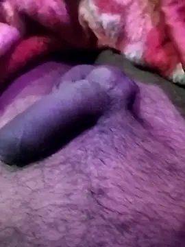 desicoupleNoon online show from November 2025 05:23:01 PM