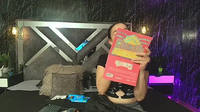 HeatherHazel online show from October 2025 07:36:02 PM