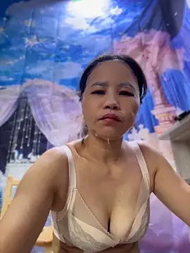 Zuzu-6 online show from May 2026 12:29:01 AM