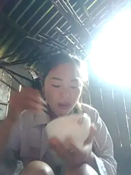 yeu-yeu online show from October 2025 12:02:02 AM