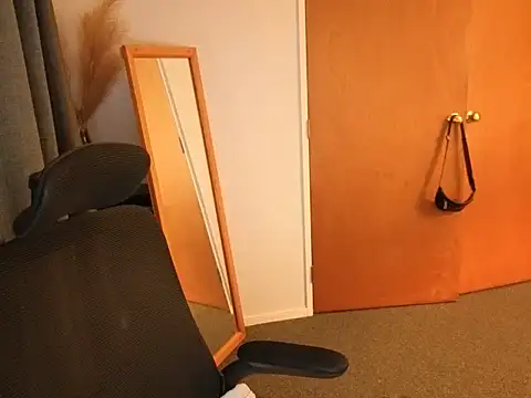 john clarisa online show from April 2026 05:29:02 AM