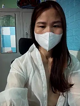 Donatella28 online show from May 2026 12:43:01 PM