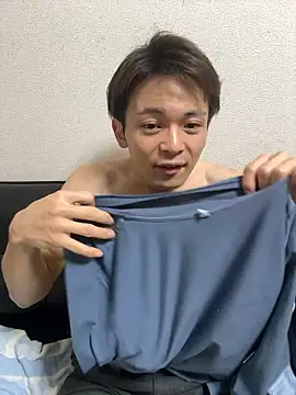 Snapshot of miyabi_yabi chatting on December 2025 02:04:02 PM miyabi yabi online show from December 2025 02:04:02 PM