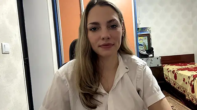 Snapshot of IlanaLafferty chatting on November 2025 08:08:02 PM IlanaLafferty online show from November 2025 08:08:02 PM