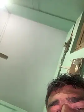 Snapshot of Indianbbc4u@xh chatting on January 2026 05:16:01 PM Indianbbc4uxh online show from January 2026 05:16:01 PM