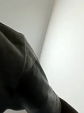 shoodly99 online show from February 2026 01:46:01 AM