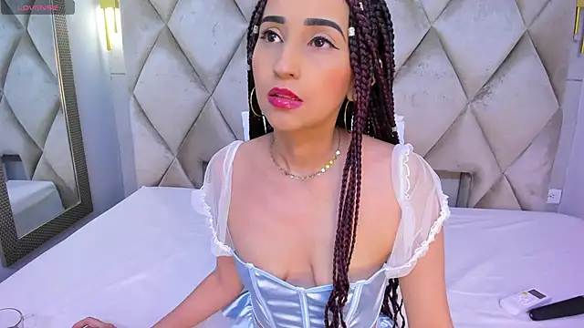 violett rabbit  online show from February 2026 08:18:01 PM