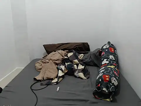 MiyakoCavendish online show from October 2025 04:03:02 AM