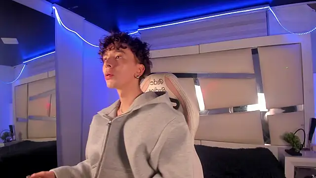 Genesis ask online show from December 2025 03:45:02 AM