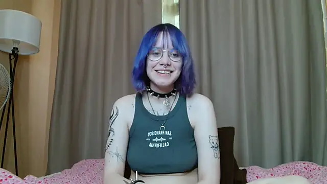 KellePourier online show from May 2026 06:40:02 AM