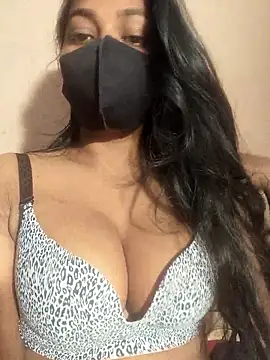 Snapshot of raniji-133 chatting on January 2026 05:18:02 PM raniji-133 online show from January 2026 05:18:02 PM