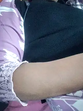 Snapshot of Hot-Rubyy chatting on December 2025 04:36:01 PM Hot-Rubyy online show from December 2025 04:36:01 PM