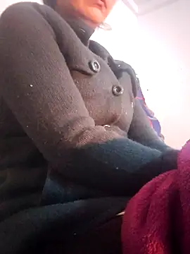 Snapshot of Hot-Rubyy chatting on January 2026 05:38:01 PM Hot-Rubyy online show from January 2026 05:38:01 PM