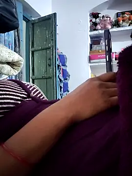 Snapshot of Hot-Rubyy chatting on February 2026 09:32:02 AM Hot-Rubyy online show from February 2026 09:32:02 AM