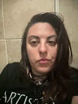 Snapshot of princessonpea chatting on April 2026 01:38:01 AM princessonpea online show from April 2026 01:38:01 AM