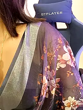 menaxi-baby7 online show from April 2026 10:53:01 AM