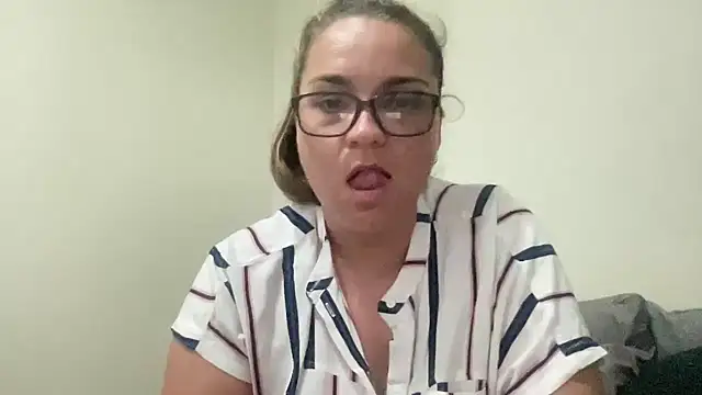 lilMissMarli online show from January 2026 04:33:02 PM