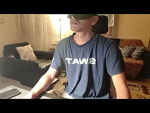 Andy James181 online show from January 2026 07:08:02 PM