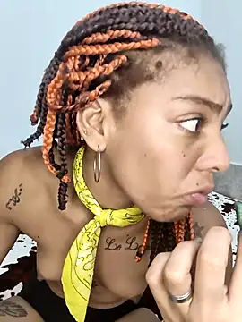 leona sumiza online show from October 2025 12:55:02 AM