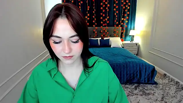 Snapshot of MakeYoueHappy chatting on November 2025 11:49:01 AM MakeYoueHappy online show from November 2025 11:49:01 AM