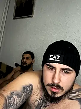 Snapshot of Tdm092 chatting on January 2026 11:31:01 PM Tdm092 online show from January 2026 11:31:01 PM